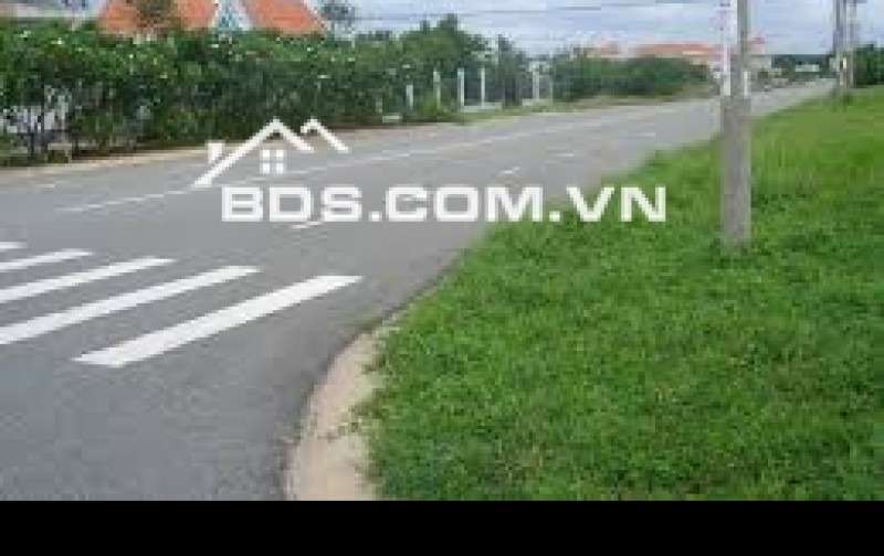 CHỦ NGỘP BÁN RẺ LÔ ĐẤT 250M2 NGAY TRƯỜNG HỌC - CHỢ VÀ KCN GIÁ CHỈ 340TR